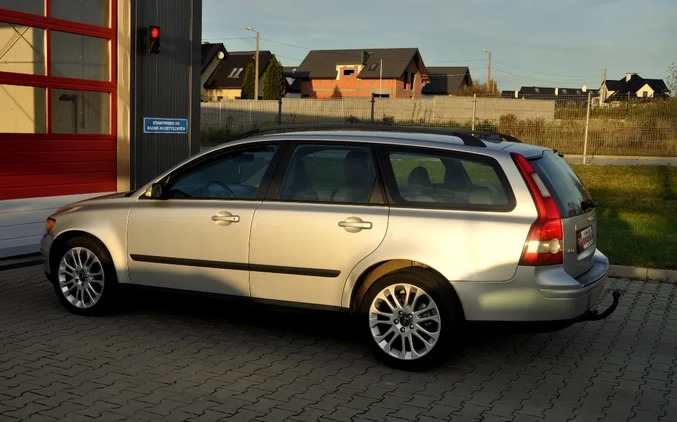 Volvo V50 cena 14999 przebieg: 229754, rok produkcji 2005 z Hel małe 667